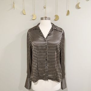 Jones New York Houndstooth Button Down Shirt. Silk